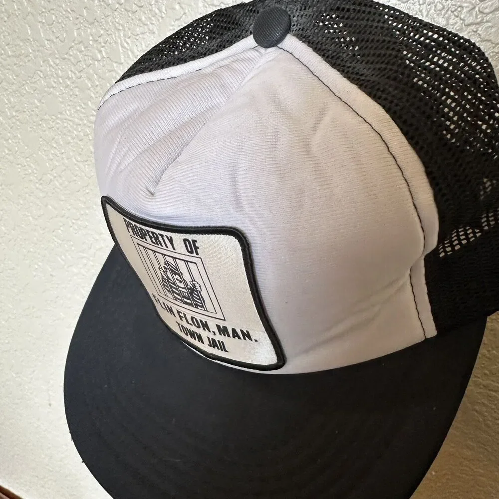 Unbranded property flin